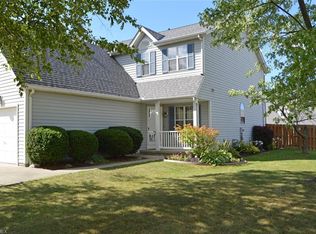 23330 Wainwright Ter, Olmsted Falls, OH 44138