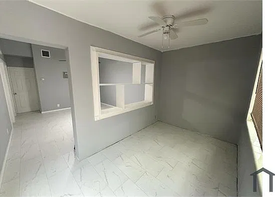 2 bed, 1075 sqft, $1,875 — Photo 1