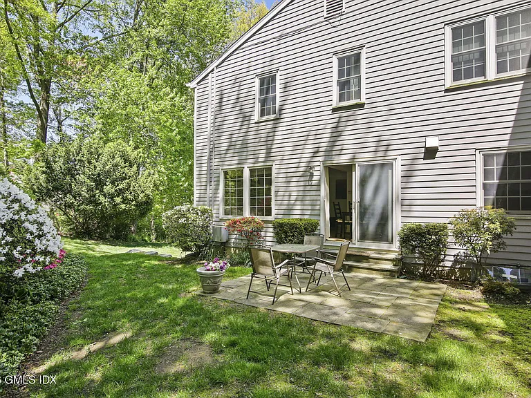60 Greenwich Hills Dr #60 — Photo 19