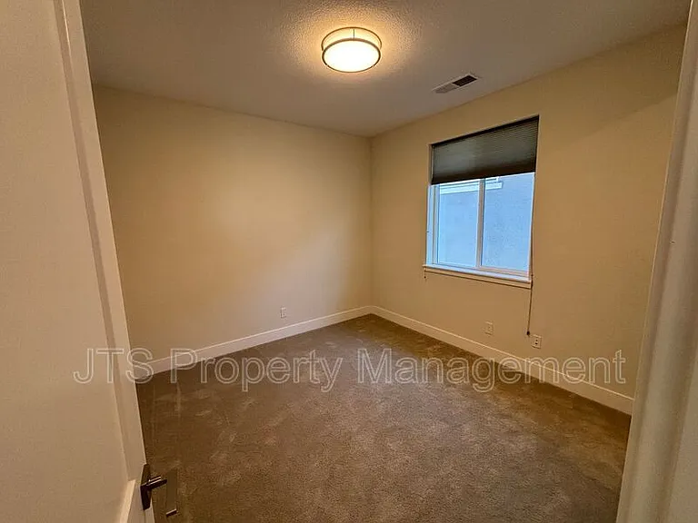 12086 Mircado Way — Photo 24