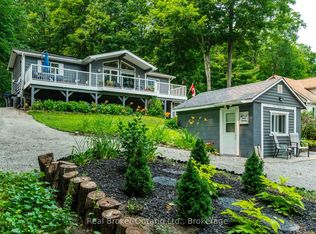 120 Farlain Lake Rd W, Tiny, ON L9M0B9