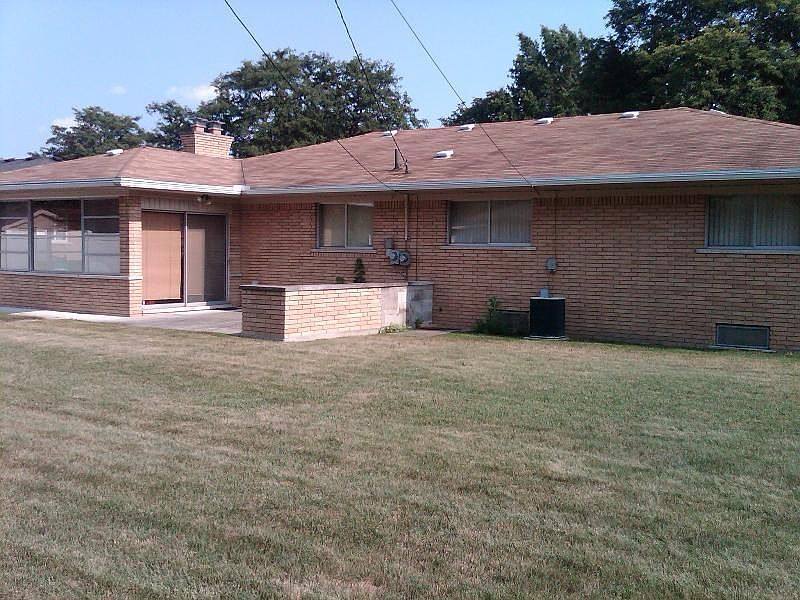 2nd image of 11169 Chippewa Dr