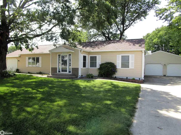 622 Center St, Alden, IA 50006