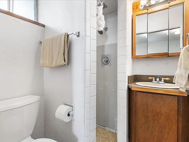 3249 Encinal Ave #B — Photo 9