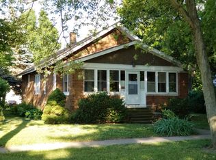 200 S Oak St, Normal, IL 61761