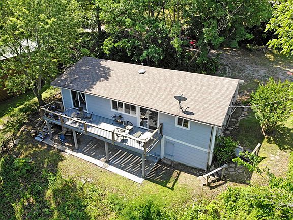2nd image of 61 Shady Place Ln