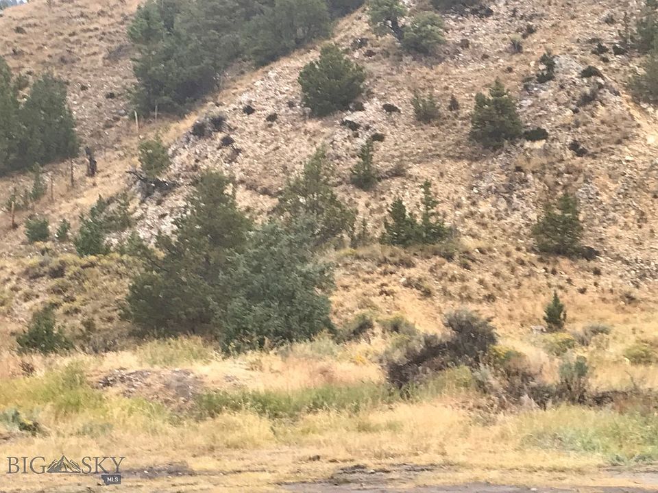 2nd image of Quartz Hill Rd