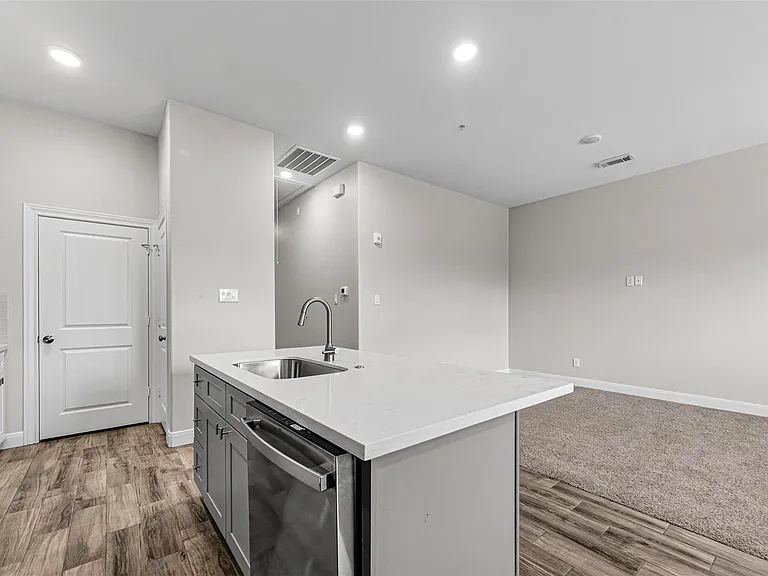 504 Nursery Rd #1203 — Photo 12