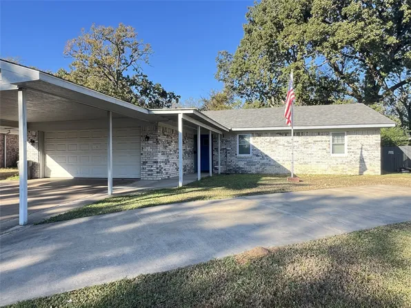 913 Moore St S, Sulphur Springs, TX 75482