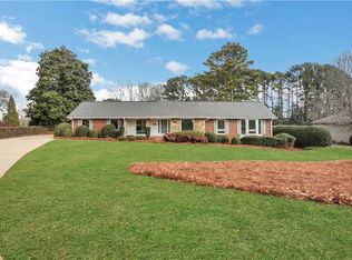 600 Rounsaville Rd, Roswell, GA 30076