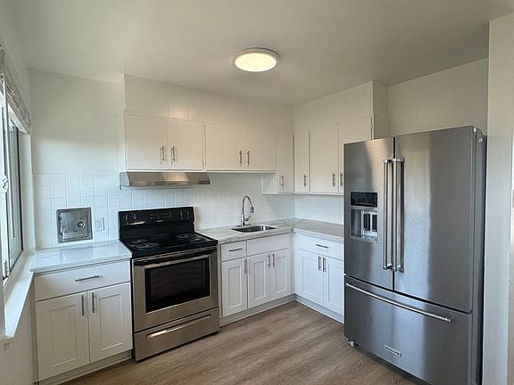 4th image of 10 Crestline Dr #11