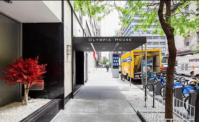 Rented by Olympia House Delaware LP | media 45