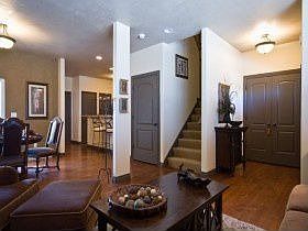 4th image of 14569 Elysian Way