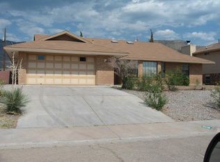 208 Shadow Mountain Dr, Alamogordo, NM 88310
