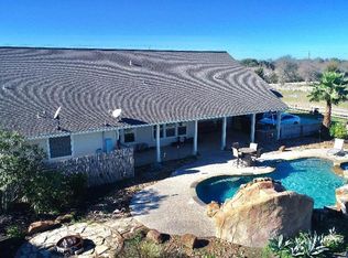 8215 2nd St, Hitchcock, TX 77563