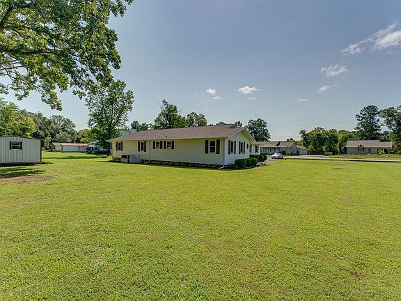 2nd image of 9006 Lake Carolyn Ln