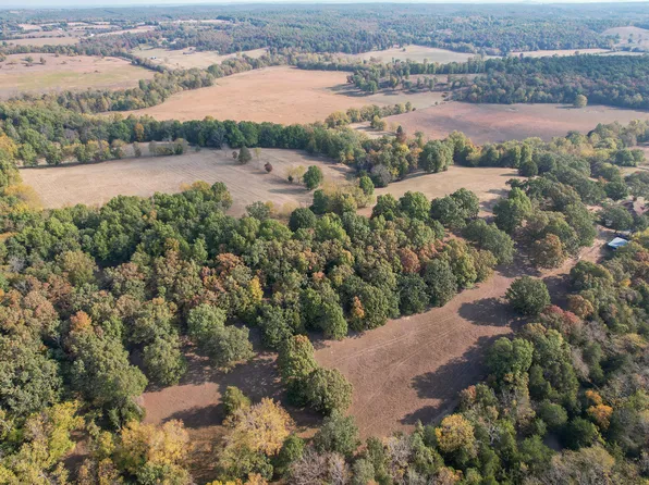 000 N Farm Rd 139, Brighton, MO 65617