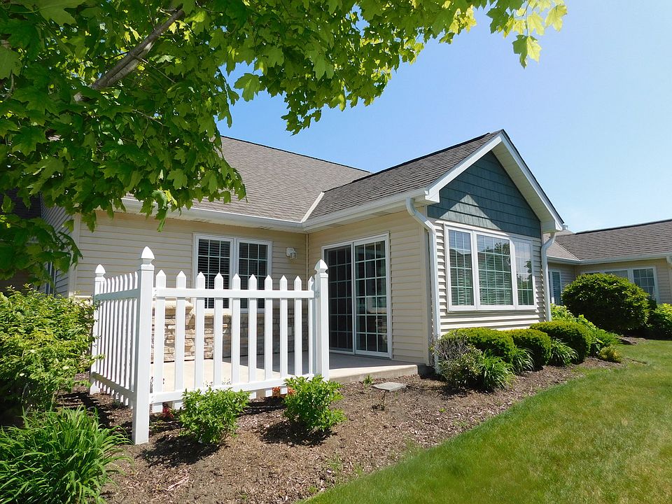 1st image of 2147 Waterbury Ln E #2147