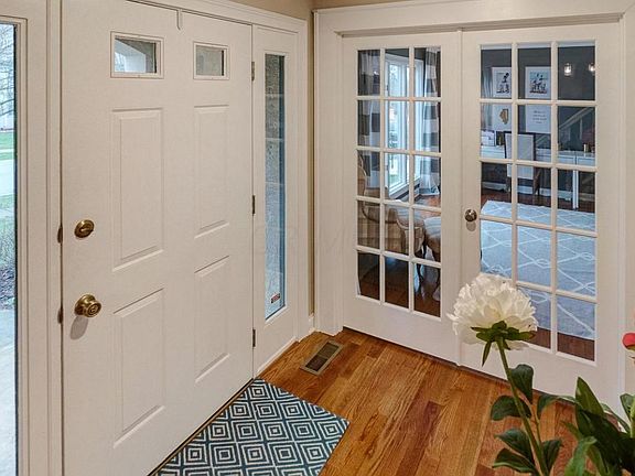Foyer/Entry