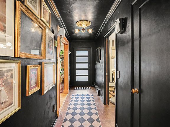 5th image of 3828 Duke St
