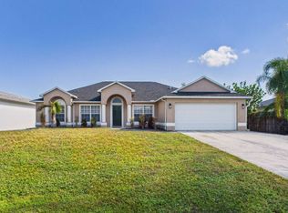 18561 Olive Rd, Fort Myers, FL 33967