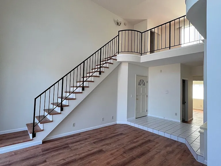 Stairs, loft, entry, living