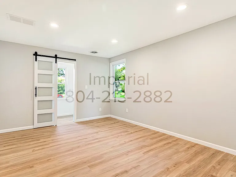 4261 Sheffield Rd — Photo 7