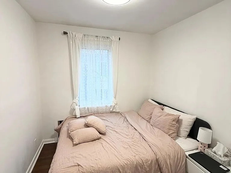78 Tormore Dr #MAIN FL — Photo 25