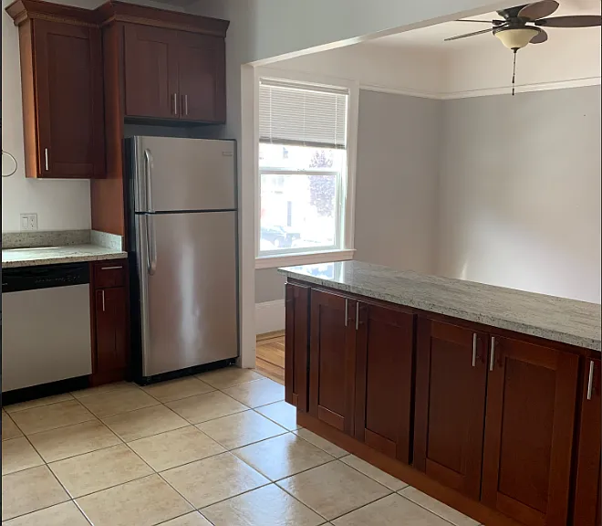 692 Greenwich St #2 — Photo 3
