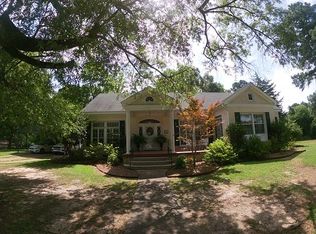310 Walnut St, Lewisville, AR 71845