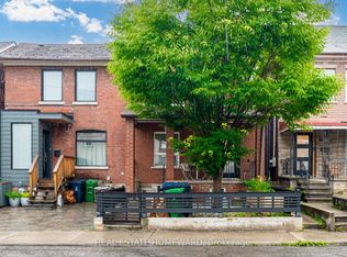 140 Millicent St Floor 1, Toronto, ON M6H 1W4