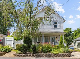 134 Hilltop Blvd, Keyport, NJ 07735