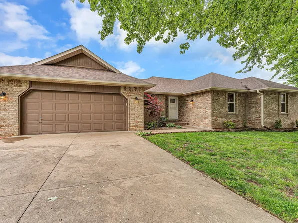 617 E Sunset Avenue, Nixa, MO 65714