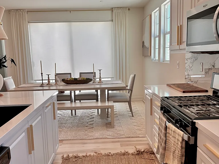 3939 S Sunrise Ave — Photo 10
