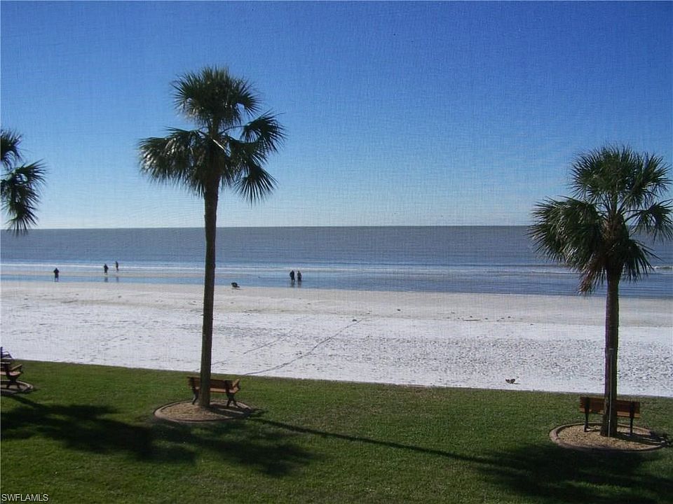 Awesome view of beach from 107.  Looking West-Southwest.