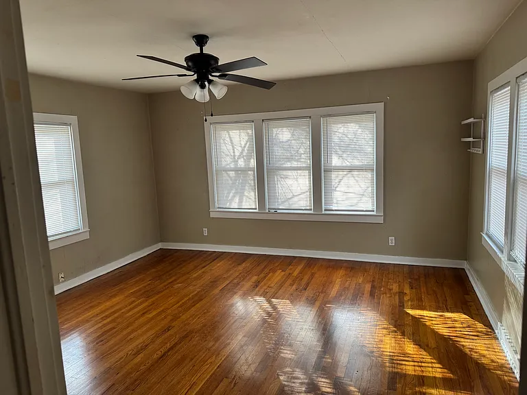 701 E Lafayette St — Photo 7