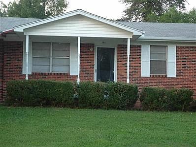 2nd image of 104 Bluff Dr