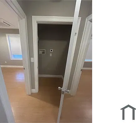 2 bed, 900 sqft, $2,750 — Photo 2