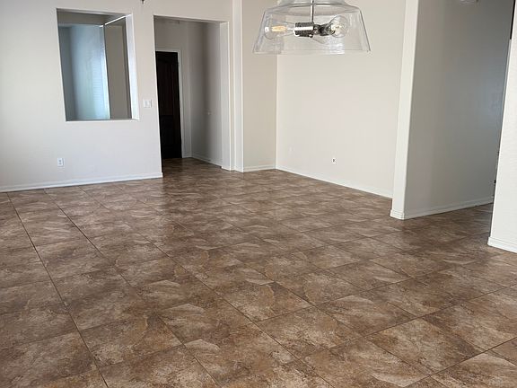 5th image of 27522 N 18th Ave