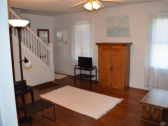 4th image of 234 Heikes Ave