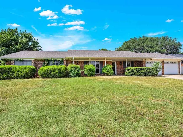 1109 Prairie Dr N, Altus, OK 73521