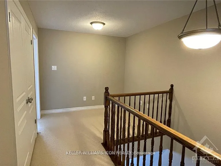 957 Fletcher Cir — Photo 16
