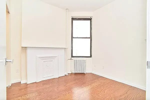 Rented by Living New York | media 13