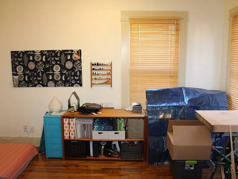 1420 W 10th St #1420 — Photo 3