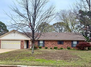 311 Loma Linda St, Wake Village, TX 75501