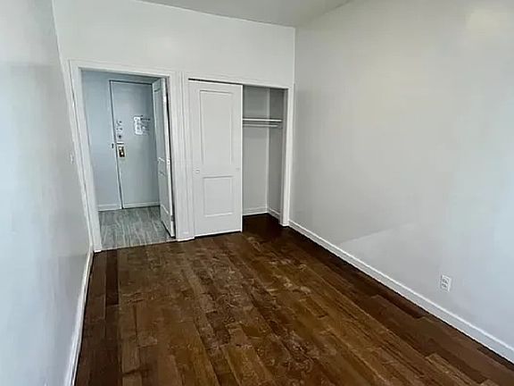 5th image of 40 W 96th St APT 4A