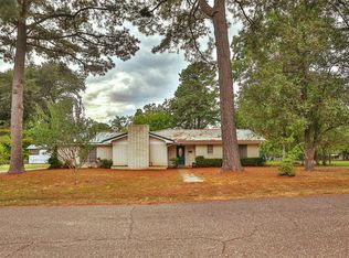 511 SE Avenue I, Idabel, OK 74745