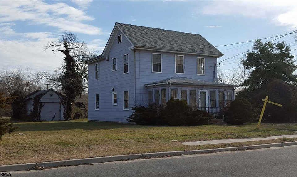 2nd image of 34 Tilton Rd