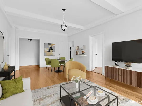 242 East 19th Street image 5 of 15