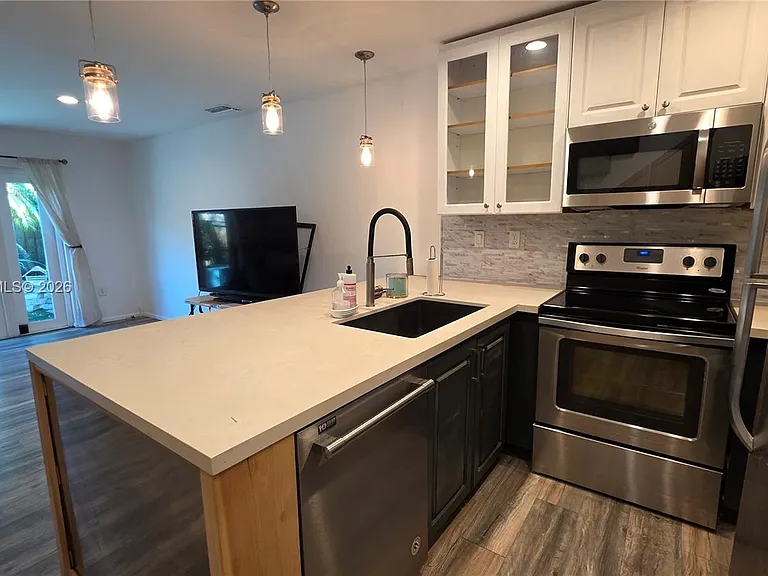 3130 Bird Ave #4 — Photo 17